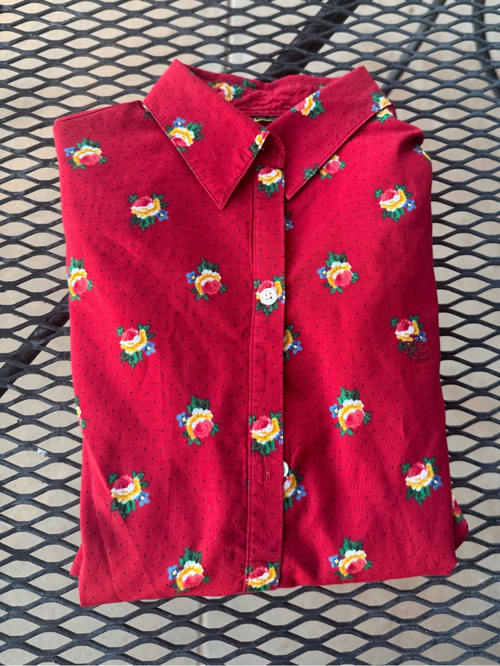 Lauren Ralph Lauren Vintage 90’s Red Floral Button-Up Shirt PS - Picture 9 of 10
